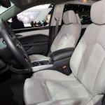 : 2013 Cadillac SRX Interior Img 10